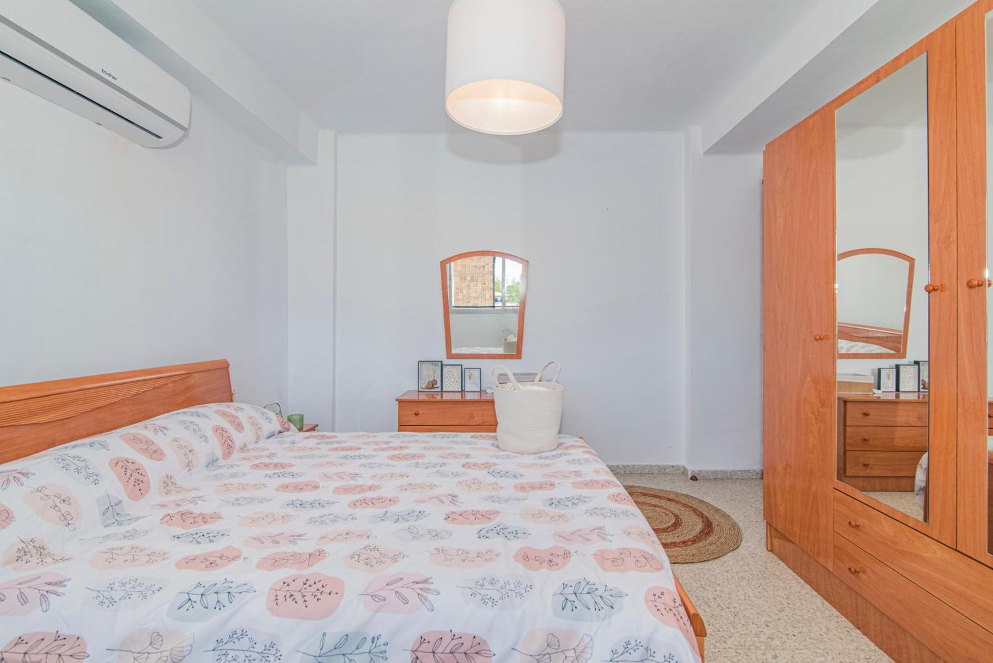 Delfin Retreat Con Terraza Junto A Parada De Metro Granada Eksteriør billede